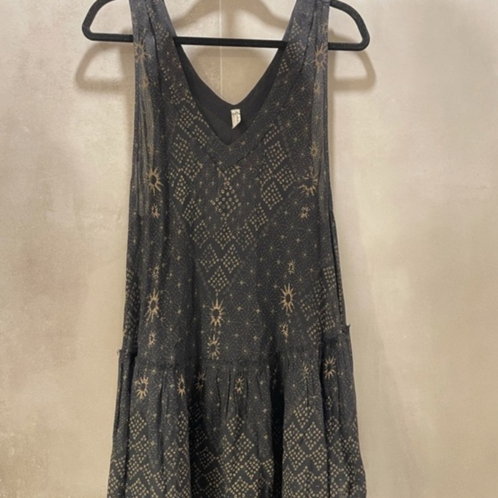 FREE PEOPLE black dress. SMALL